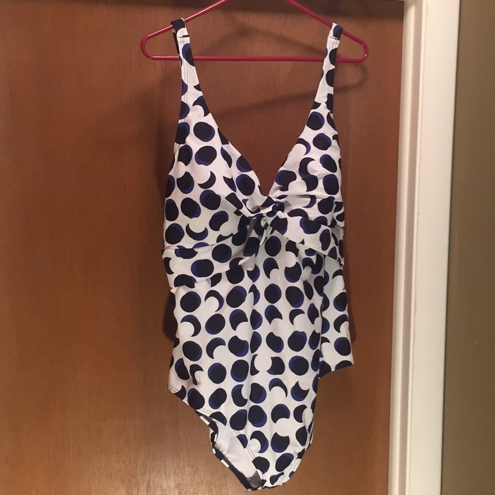 Classy one piece ever worn